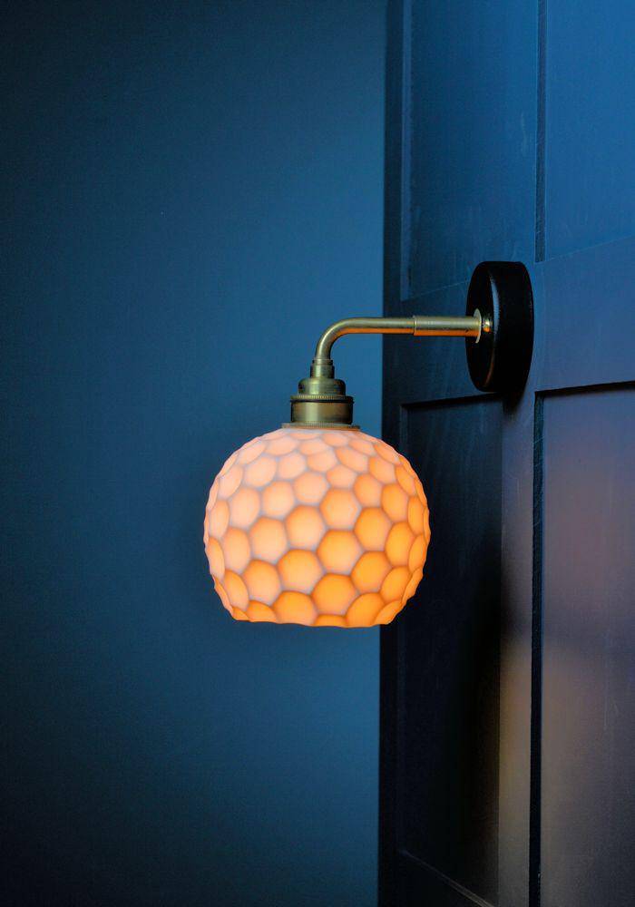 IP44 BEEHIVE BATHROOM WALL LIGHT - The Light Yard